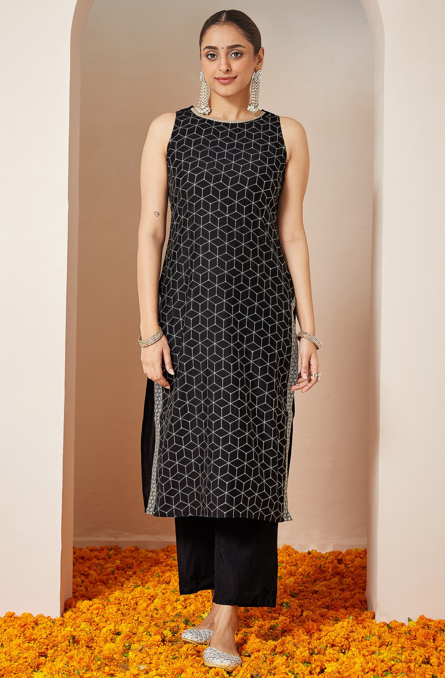 Stylish Black Kurti