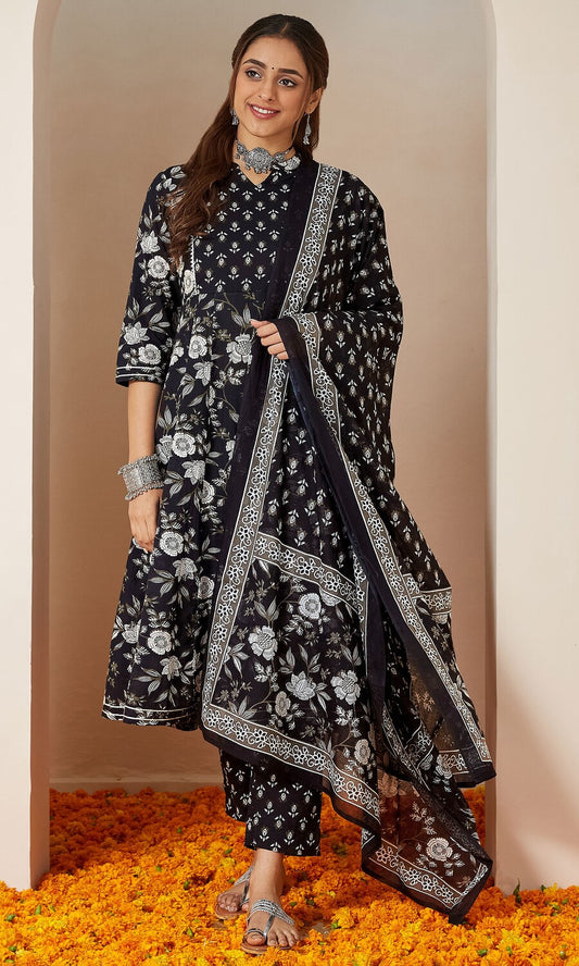 Black Kurti